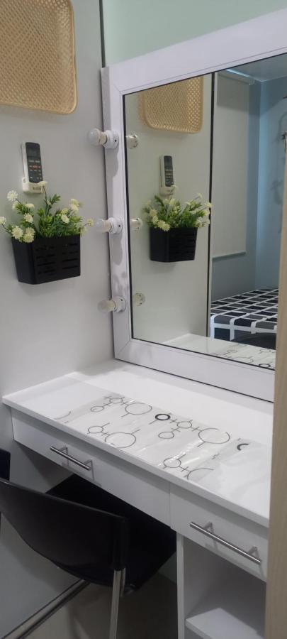 סן פדרו מקאטי Smdc Jazz Mall 2 Combine Unit With 3 Br מראה חיצוני תמונה
